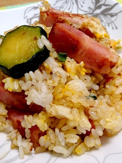 ズッキーニとベーコンの炒飯(時短)-レシピのメイン写真