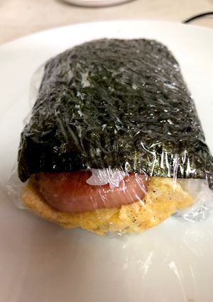 缶詰アイデア。ポークおにぎり-レシピのメイン写真