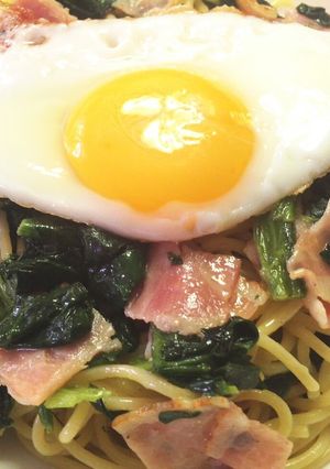 いちいち茹でない ポパイエッグパスタ-レシピのメイン写真