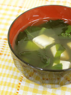 豆腐とワカメの吸い物-レシピのメイン写真