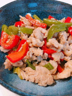 ササっと☆豚肉とピーマンの彩り炒め-レシピのメイン写真