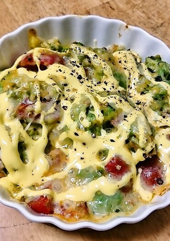 アボガドとミニトマトのマヨチーズ焼き-レシピのメイン写真