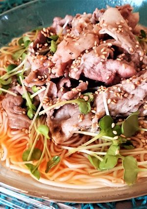 夏に！【しゃぶしゃぶ肉たっぷり冷麦】-レシピのメイン写真
