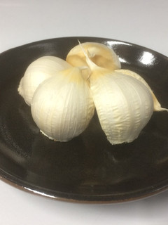 青森県産にんにくのオリーブオイル揚げ-レシピのメイン写真