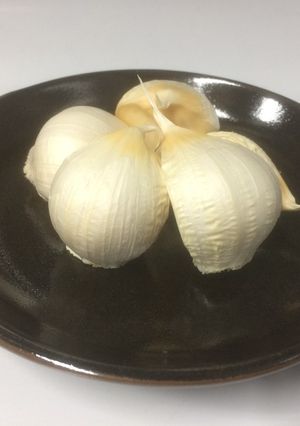 青森県産にんにくのオリーブオイル揚げ-レシピのメイン写真