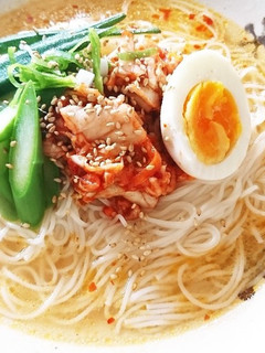 キムチと夏野菜の素麺-レシピのメイン写真