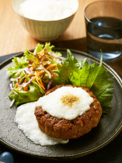 もち麦の照り焼きバーグ とろろソース-レシピのメイン写真