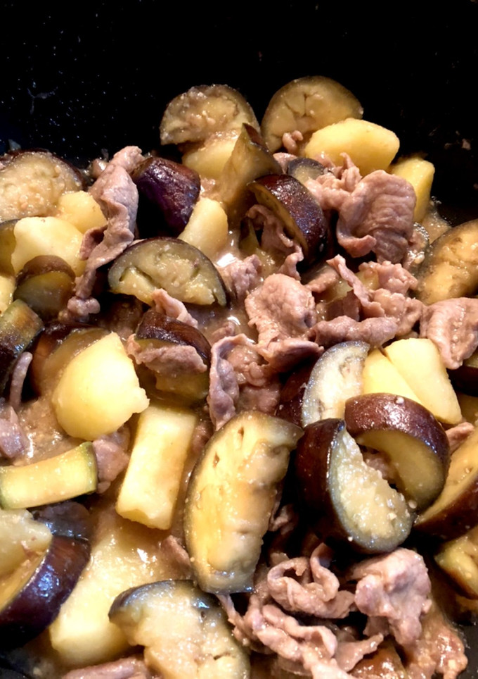なすと豚肉とじゃがいもの味噌炒め-レシピのメイン写真