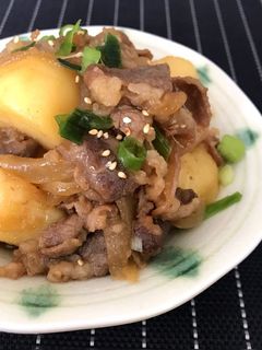 こっくり♡牛肉とじゃがいもの甘辛煮-レシピのメイン写真