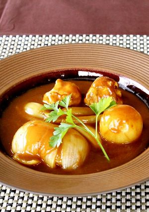 簡単!玉ねぎとミートボールのカレー-レシピのメイン写真
