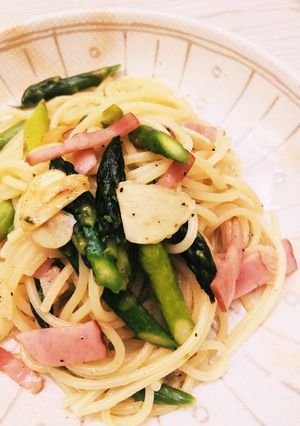 焦がしニンニクとアスパラベーコンのパスタ-レシピのメイン写真