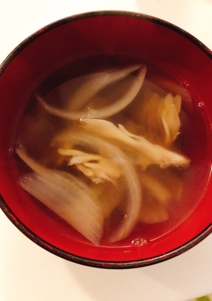 簡単☆新たまねぎと舞茸のコンソメスープ-レシピのメイン写真