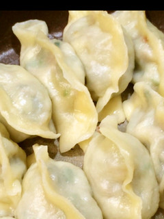 肉汁がすごい 皮から作る簡単ニラ餃子-レシピのメイン写真