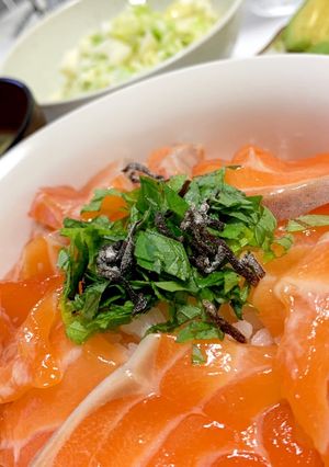サーモン漬け丼ぶり-レシピのメイン写真