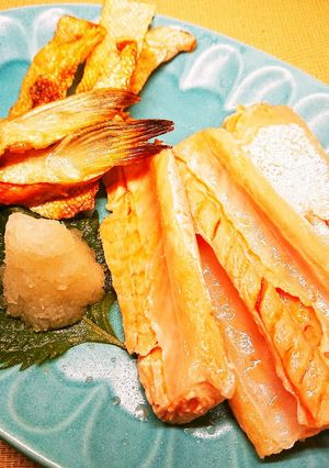 湯煮DEさっぱり鮭ハラス＆カリカリ皮♪-レシピのメイン写真