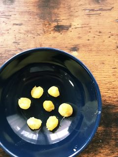 離乳食、手掴みに★さつまいもボーロ-レシピのメイン写真