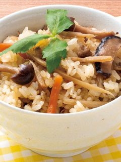 常備食材でごぼうとひき肉のたきこみごはん-レシピのメイン写真