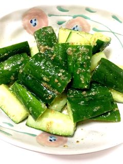 パクパク食べちゃうキュウリのゴマ和え-レシピのメイン写真