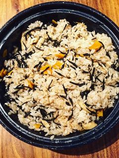 お鍋で炊く◎ひじきの炊き込みご飯-レシピのメイン写真