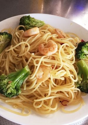 特別な材料の要らないオイルパスタ-レシピのメイン写真