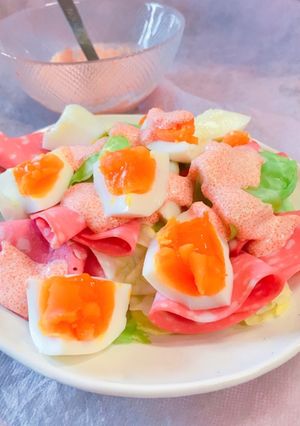 茹でキャベツと半熟卵の明太マヨソース-レシピのメイン写真