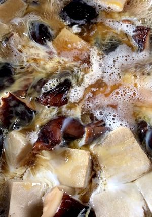 干し椎茸を食べる。高野豆腐の煮物-レシピのメイン写真