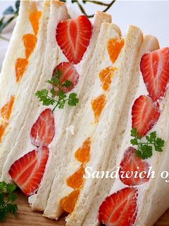 いちごとみかんのフルーツサンド♡萌え断♡-レシピのメイン写真