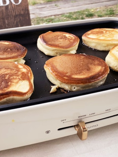 ふんわりスフレ風パンケーキ-レシピのメイン写真