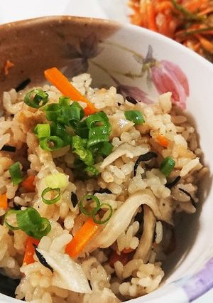 まいたけとひじきの炊き込みごはん-レシピのメイン写真