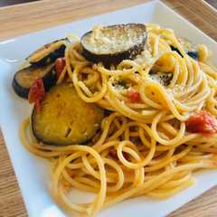 รูปของ 簡単シンプル★トマトとナスのパスタ