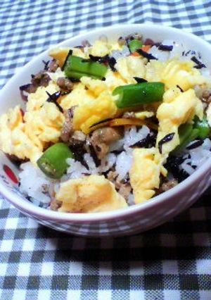 豚ひき肉とひじきの混ぜご飯-レシピのメイン写真