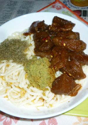 ヅケまぐろ・九条ネギオイルの冷やしうどん-レシピのメイン写真
