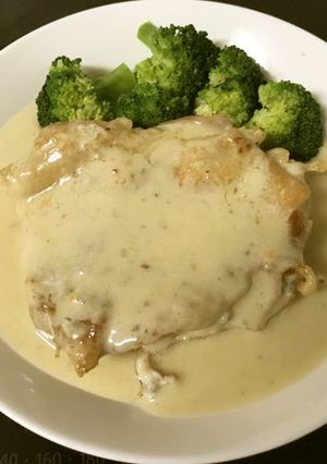 鶏肉のクリーム煮込み　フリカッセドプーレ-レシピのメイン写真