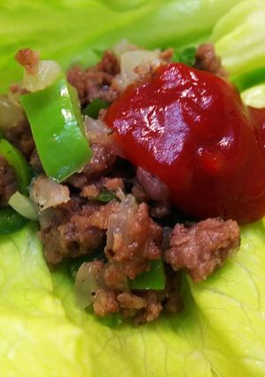 簡単美味・パラパラハンバーグのレタス包み-レシピのメイン写真