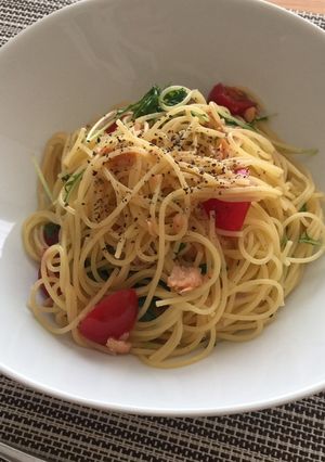 水菜と鮭とトマトのオイルパスタ-レシピのメイン写真