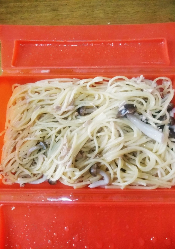 梨湖のルクエで簡単時短しめじスパ-レシピのメイン写真