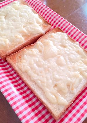 マヨチーズトースト ☆超簡単！-レシピのメイン写真