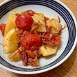 カブとミニトマトのコンビーフ炒め