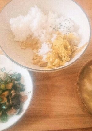 野菜炒めと卵焼きご飯と味噌汁-レシピのメイン写真
