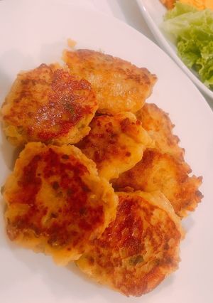 麻婆豆腐をアレンジおやき-レシピのメイン写真