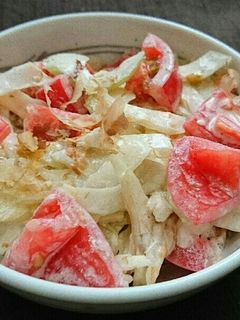 セロリとトマトのおかかマヨネーズサラダ-レシピのメイン写真