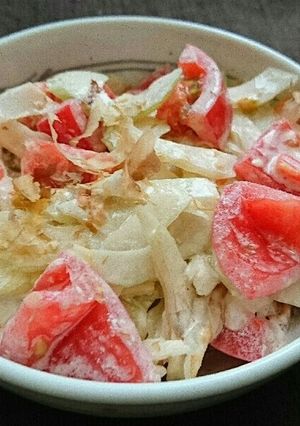 セロリとトマトのおかかマヨネーズサラダ-レシピのメイン写真