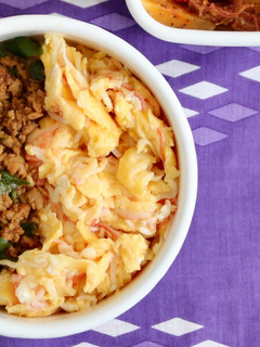 お弁当に◎カニ風味かまぼこ入り卵焼き-レシピのメイン写真