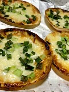 餃子の皮で味噌マヨピザ!-レシピのメイン写真