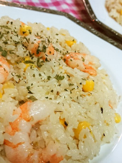 風味◎【エビとコーンのバジル風味ピラフ】-レシピのメイン写真