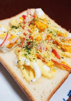 カニカマとゆで卵の簡単朝ごパン-レシピのメイン写真