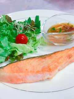 和風香味ソースで!鮭のムニエル-レシピのメイン写真
