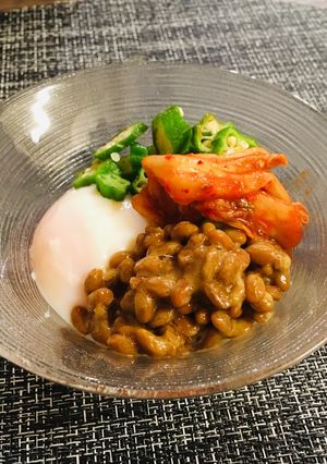 簡単！ネバネバキムチ温玉豆腐-レシピのメイン写真