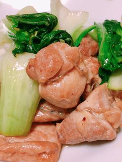鶏ももとチンゲン菜の醤油バター炒め-レシピのメイン写真
