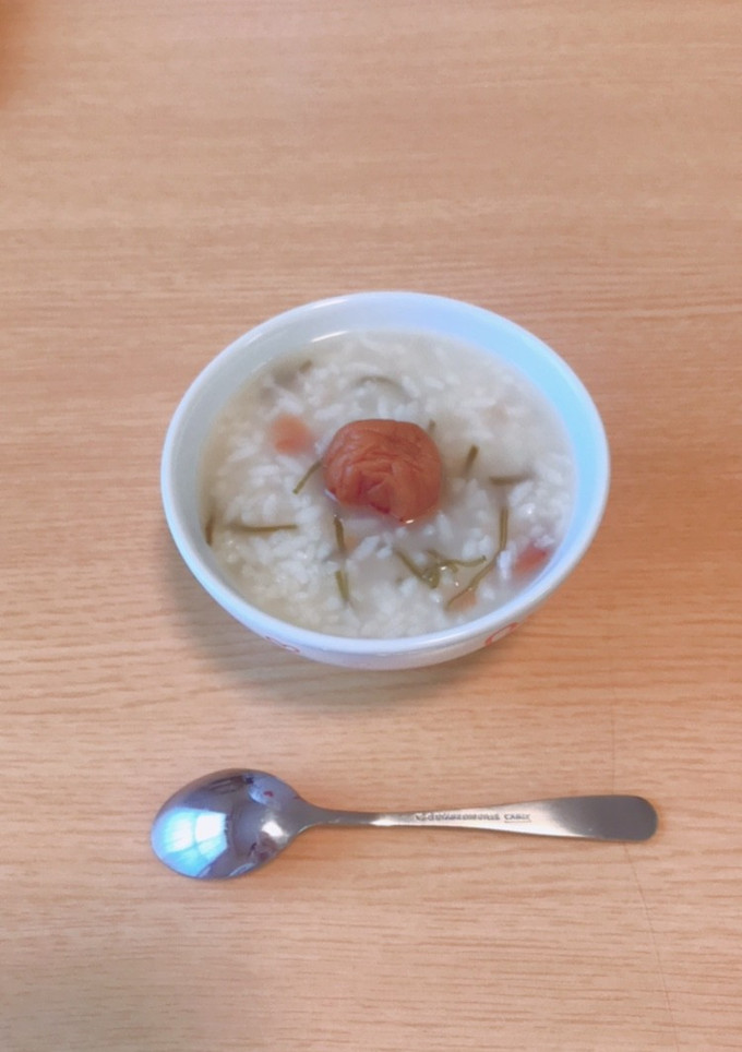 優しい味の梅おかゆ-レシピのメイン写真